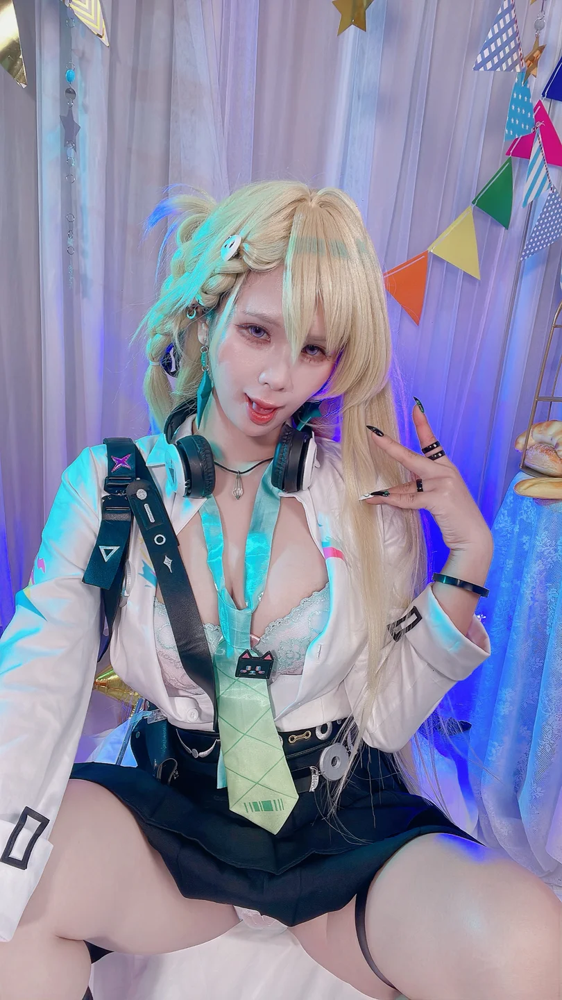 Pyon_Lay - No.036 Lynae - Wuthering Waves [98P,2V-1.74GB] tg@simisebaisi 【丝足阁】046.webp